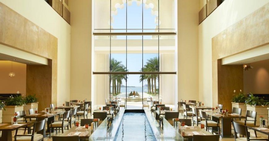 رستوران هتل فیرمونت پالم دبی