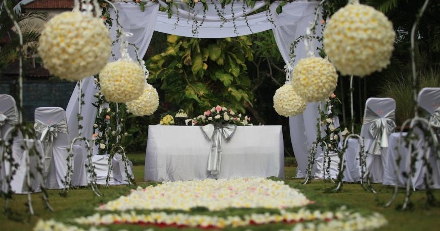 هتل وایت رز کوتا ریزورت بالی