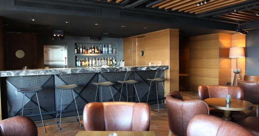 رستوران هتل مرکور بسفر