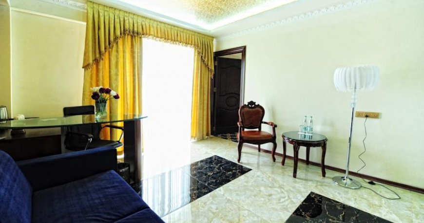 اتاق هتل کرون پالاس تفلیس