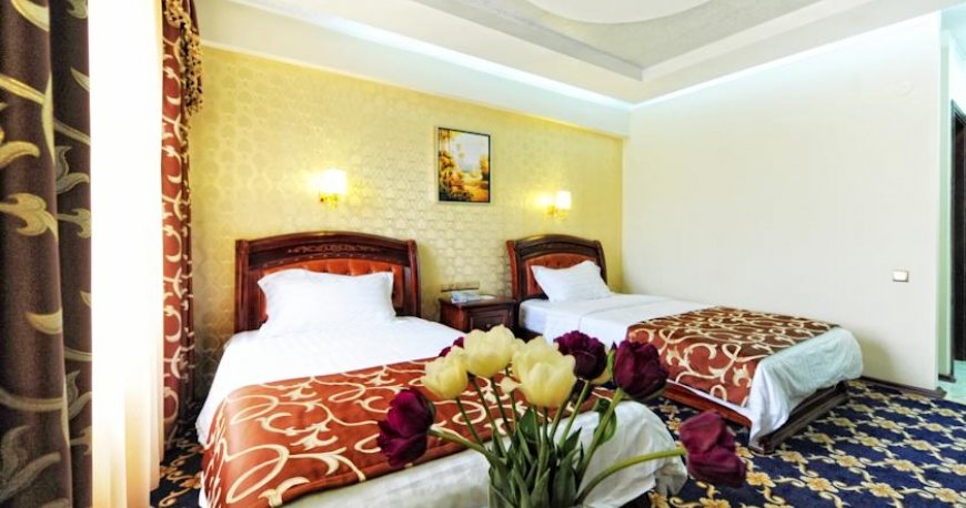 اتاق هتل کرون پالاس تفلیس