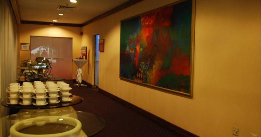 رستوران هتل سری پسفیک کوالالامپور رستوران هتل سری پسفیک کوالالامپور