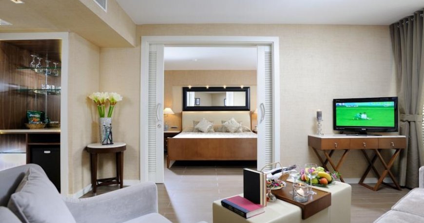 اتاق هتل الگانس اینترنشنال