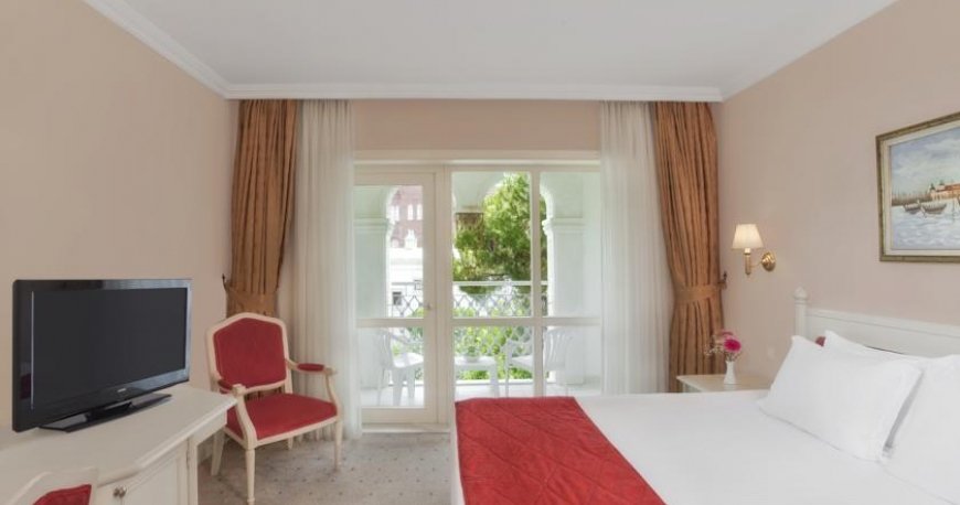 اتاق هتل کرملین پالاس آنتالیا