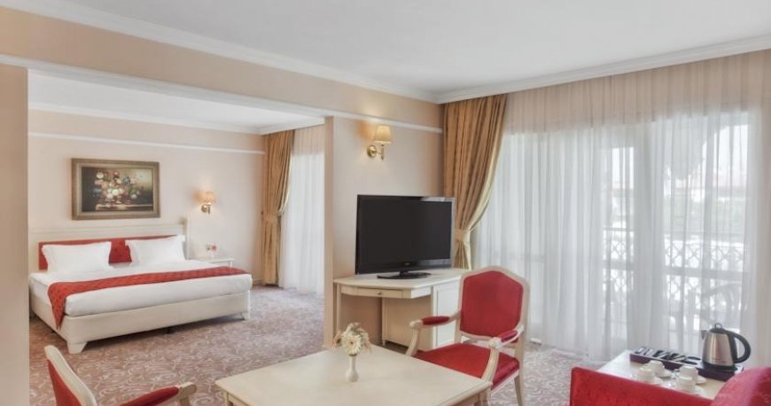 اتاق هتل کرملین پالاس آنتالیا