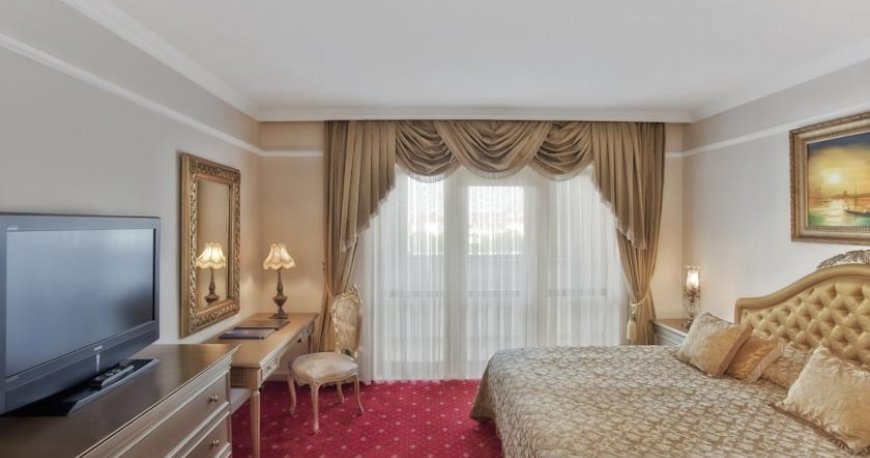 اتاق هتل کرملین پالاس آنتالیا