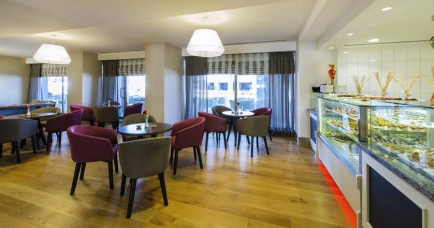 لابی هتل گرند پارک آنتالیا