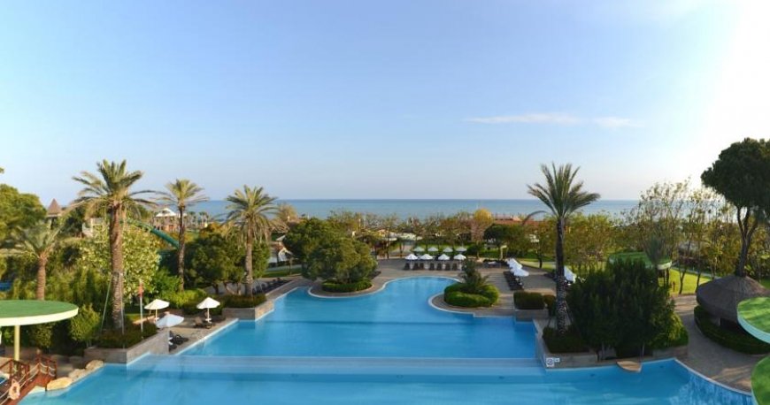 استخر هتل گلوریا ورده آنتالیا