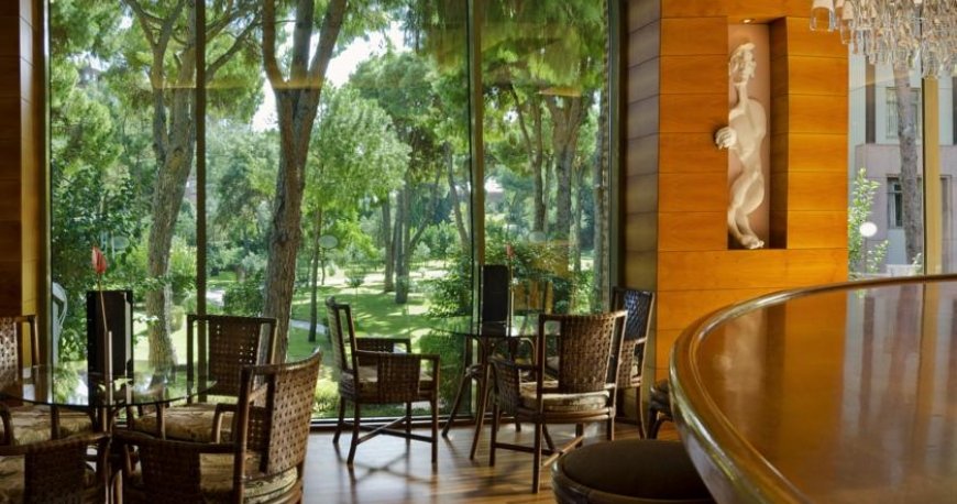 کافی شاپ هتل گلوریا ورده آنتالیا