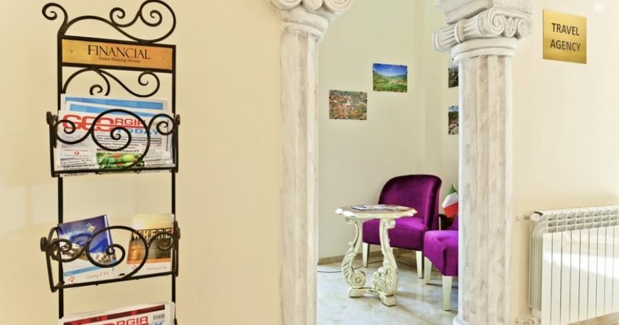 اتاق هتل کرون پالاس تفلیس