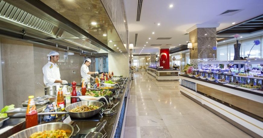 رستوران هتل کارمیر ریزورت آنتالیا