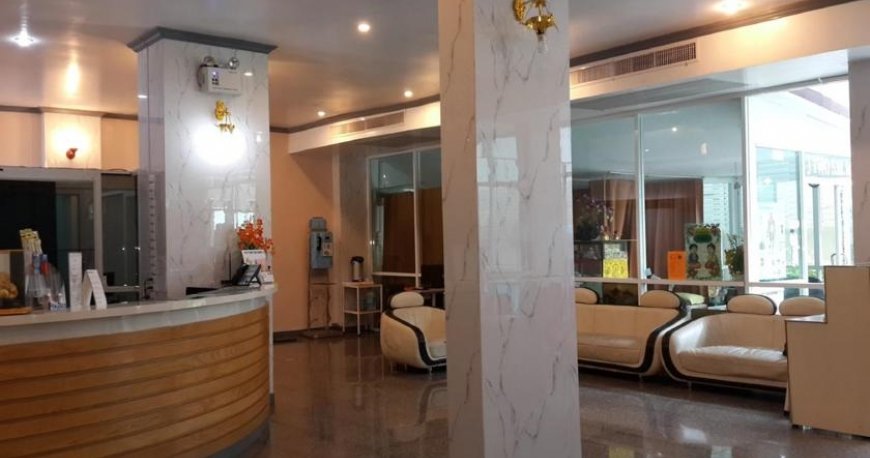 لابی هتل جی تو اس پراتونام