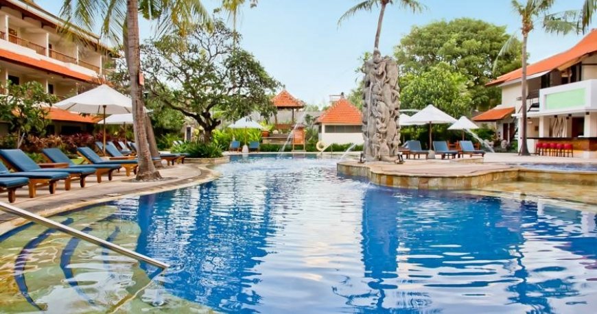 استخر هتل رانی بالی استخر هتل رانی بالی