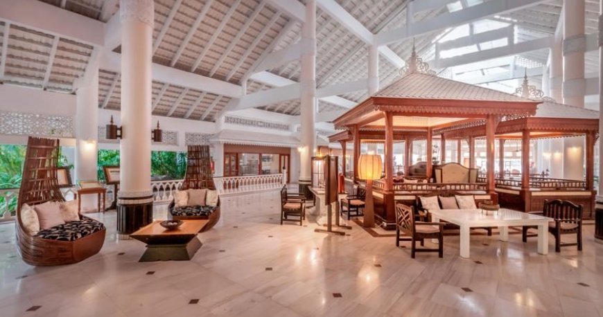 رستوران هتل تاورن پالم پیچ ریزورت رستوران هتل تاورن پالم پیچ ریزورت