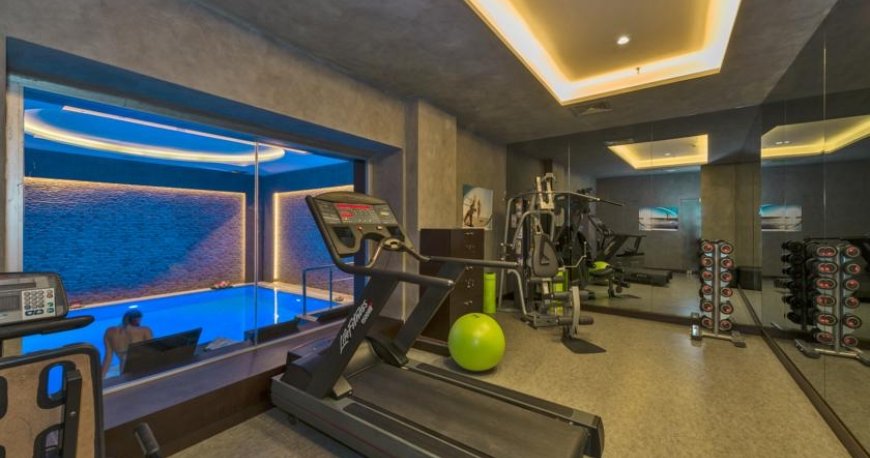 سالن بدنسازی هتل آوانگارد استانبول سالن بدنسازی هتل آوانگارد استانبول
