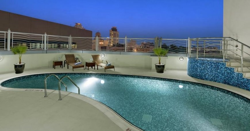 استخر هتل سوبا استخر هتل سوبا