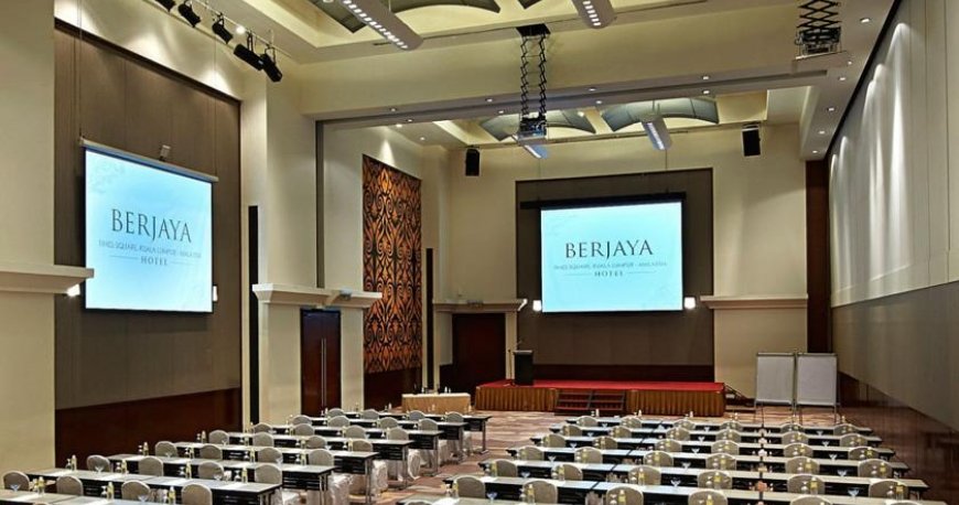 استخر هتل برجایا تایمز اسکور کوالالامپور استخر هتل برجایا تایمز اسکور کوالالامپور