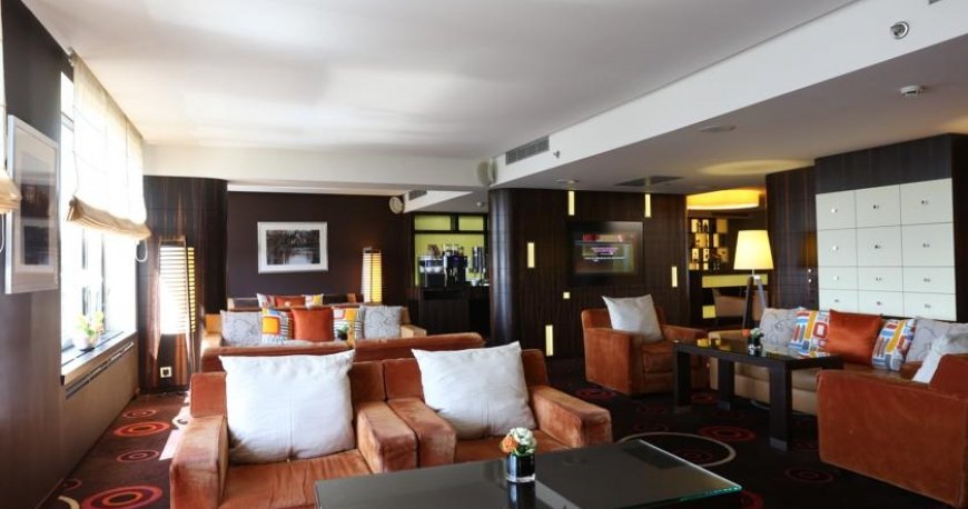 لابی هتل آزیمات المپیک مسکو روسیه