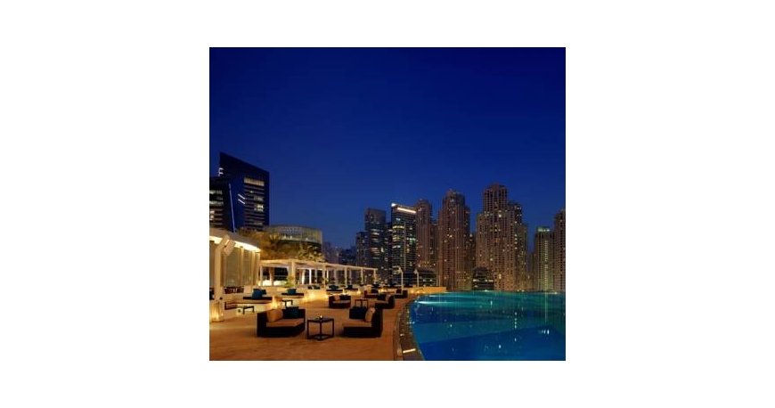 استخر هتل د آدرس مارینا