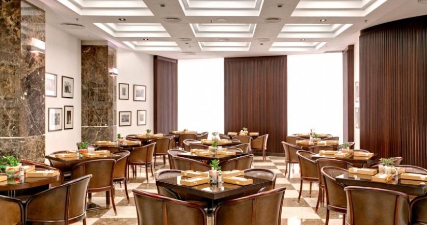 رستوران هتل آزیمات المپیک مسکو روسیه