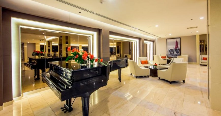 لابی هتل مندرین بای سنتر پوینت لابی هتل مندرین بای سنتر پوینت