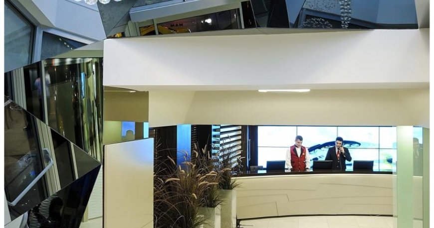 لابی هتل کارتن