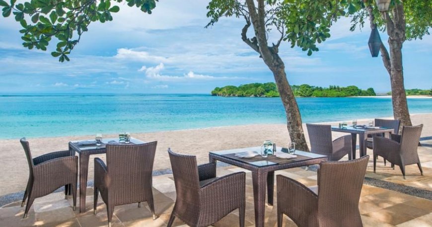 رستوران هتل لاگونا بالی