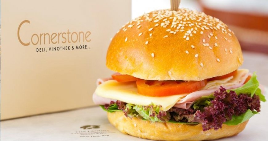 رستوران هتل لاگونا بالی