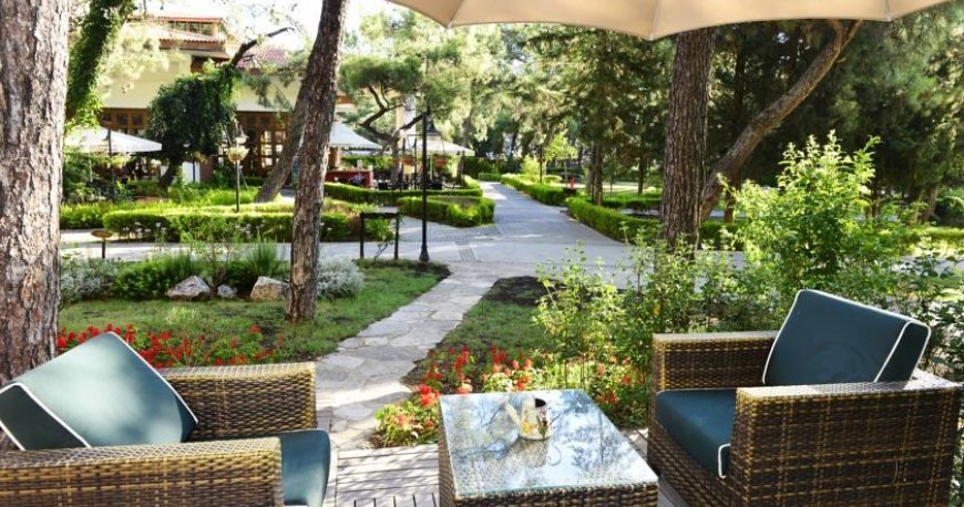 رستوران هتل گرند یازیکی کلاب تربان