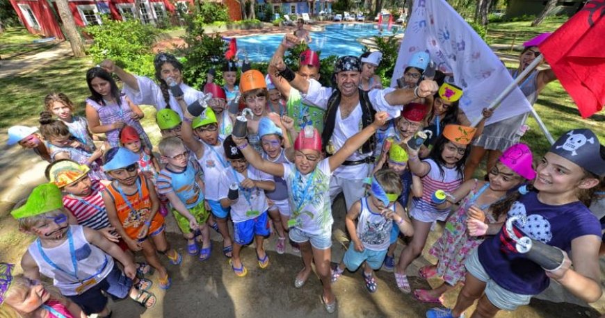 کیدز کلاب هتل گرند یازیکی کلاب تربان