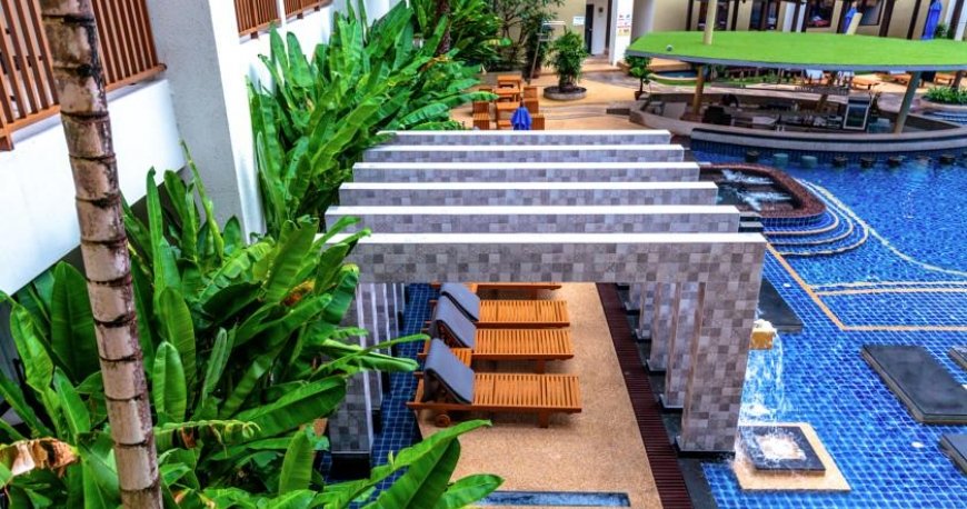 استخر هتل دیوانا پلازا پوکت