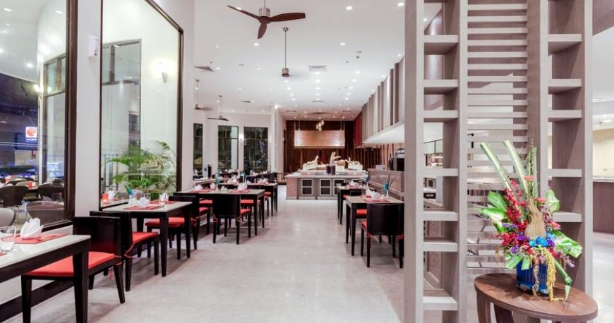 رستوران هتل دیوانا پلازا پوکت