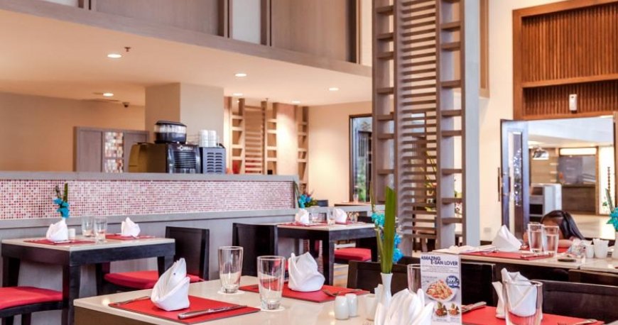 رستوران هتل دیوانا پلازا پوکت