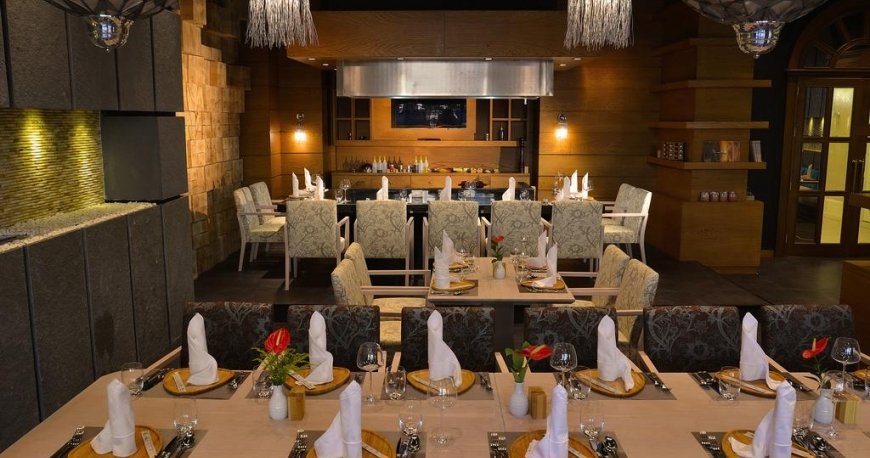 رستوران هتل آلوادونا آنتالیا