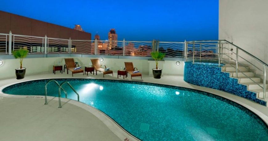 استخر هتل سوبا استخر هتل سوبا