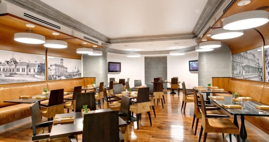 رستوران هتل آزیمات المپیک مسکو روسیه