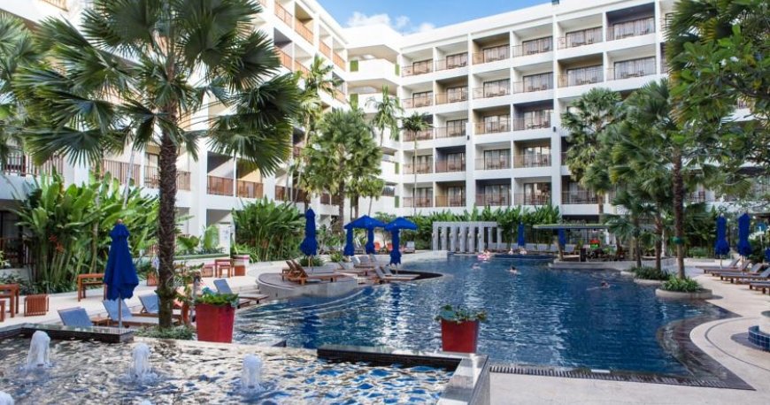 استخر هتل دیوانا پلازا پوکت