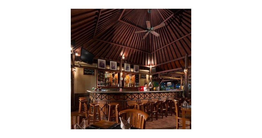 هتل وایت رز کوتا ریزورت بالی