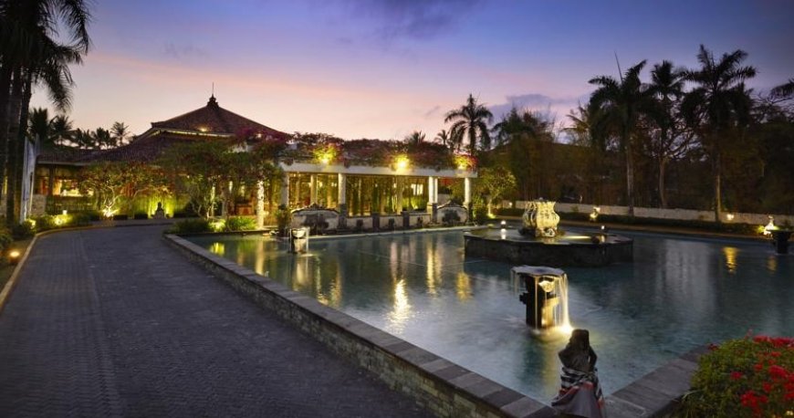 استخر هتل ملیا بالی