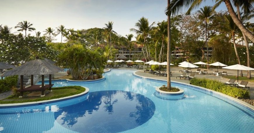 استخر هتل ملیا بالی