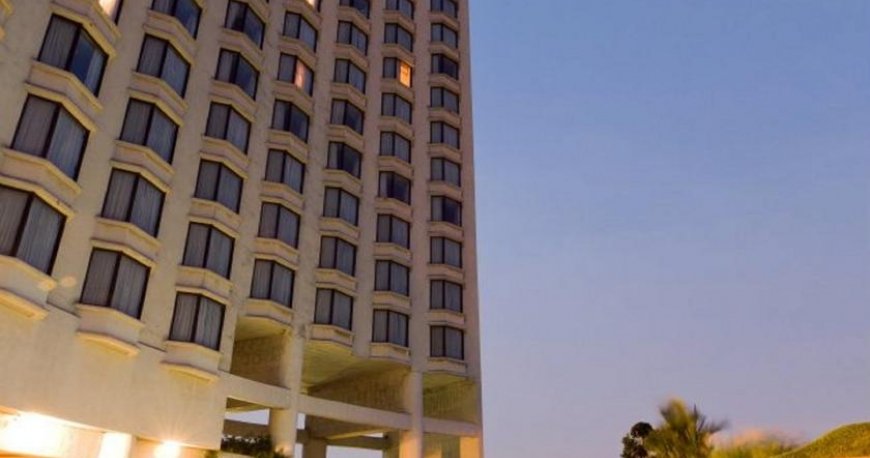 هتل مونتین ریورساید هتل مونتین ریورساید