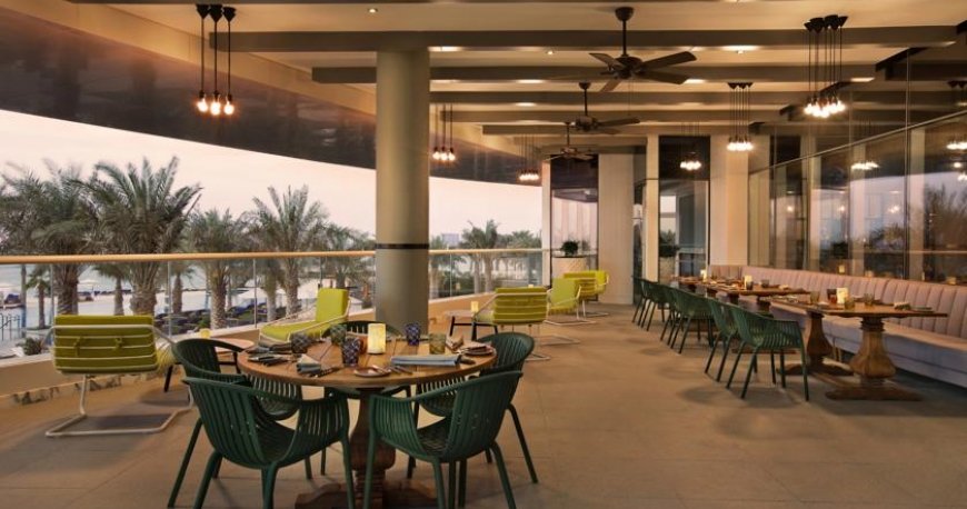 رستوران هتل دابل تری بای هیلتون دبی جمیرا بیچ رستوران هتل دابل تری بای هیلتون دبی جمیرا بیچ