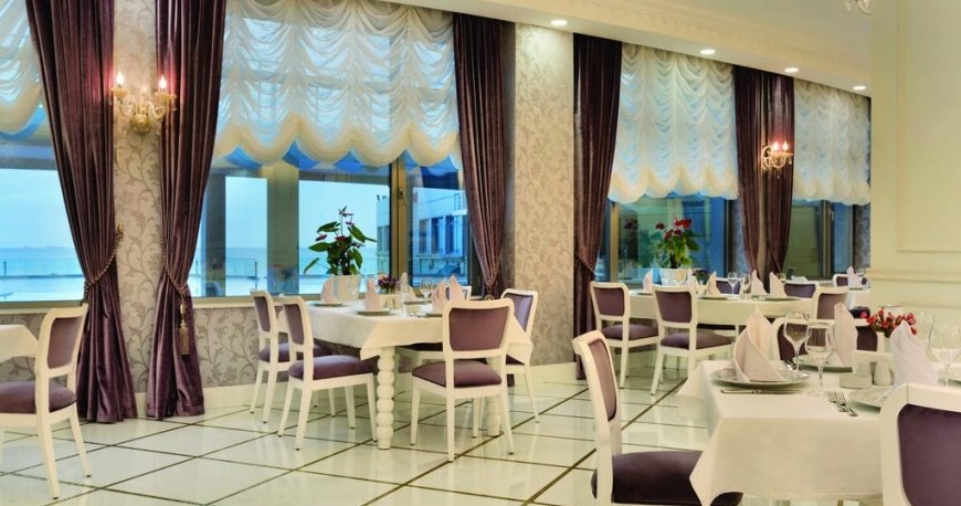 رستوران هتل رامادا باکو