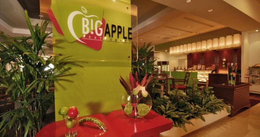 استخر هتل برجایا تایمز اسکور کوالالامپور استخر هتل برجایا تایمز اسکور کوالالامپور