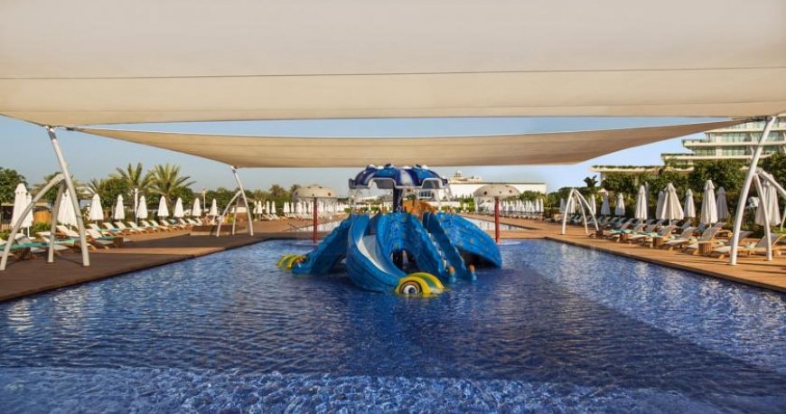استخر هتل مکس رویال آنتالیا