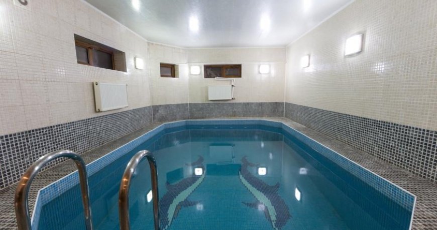 استخر هتل پریمیر استخر هتل پریمیر