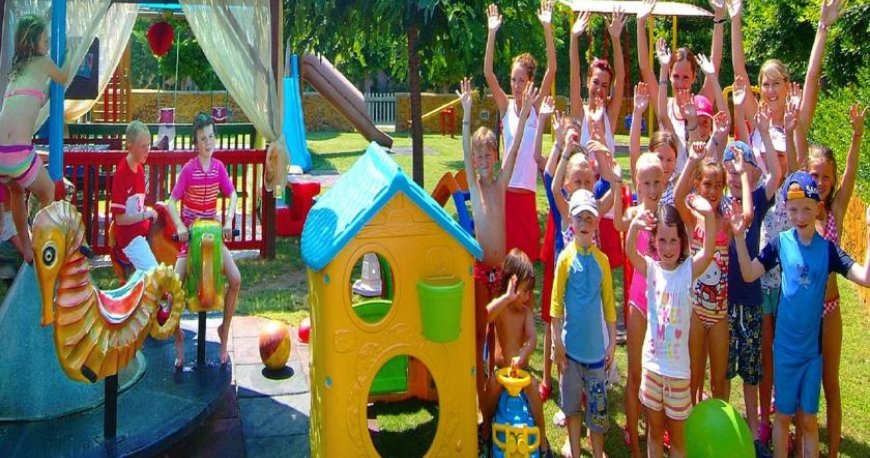 اتاق بازی هتل رویال وینگز آنتالیا اتاق بازی هتل رویال وینگز آنتالیا