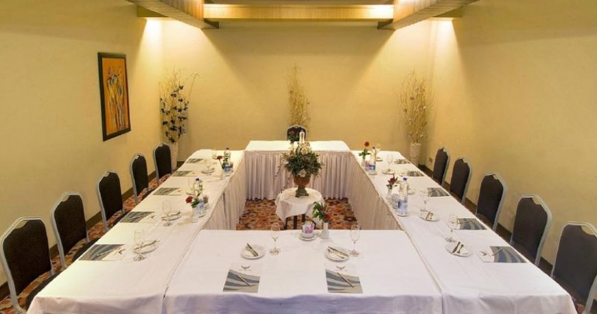 سالن کنفرانس هتل رویال وینگز آنتالیا سالن کنفرانس هتل رویال وینگز آنتالیا