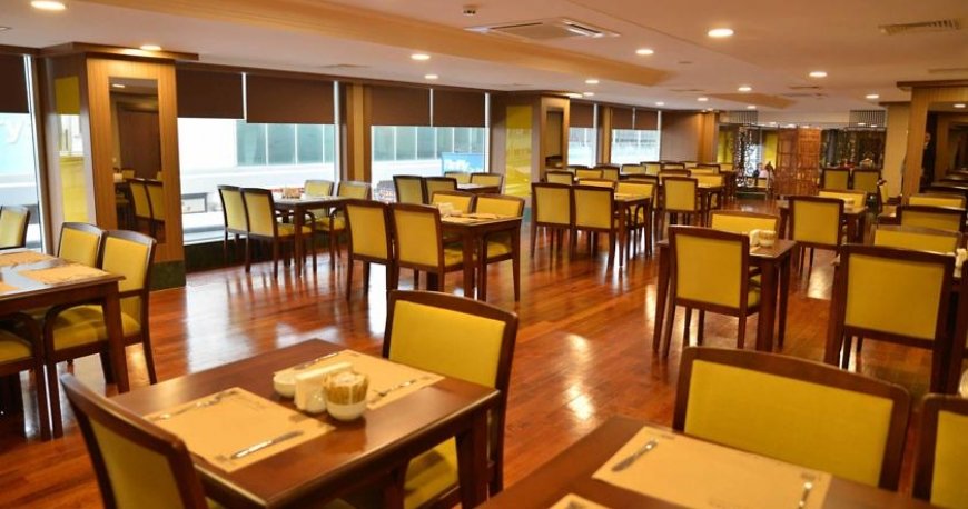 رستوران هتل گرین پارک تکسیم