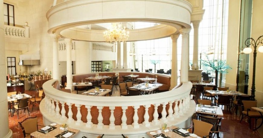 لابی هتل گرند ملنیوم دبی